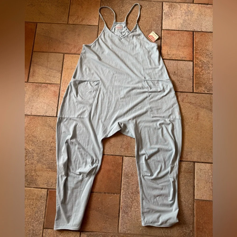 Free People FP Movement Hot Shot Jumpsuit Pants Romper Mediterranean Blue XS NWT - Picture 9 of 16